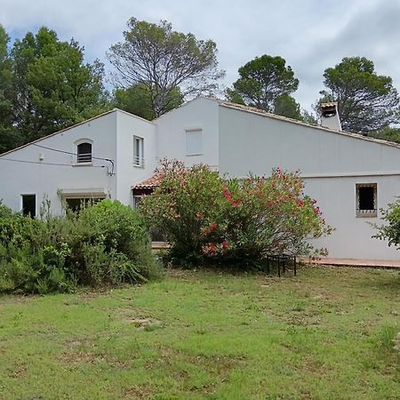 Le Clos Zinou Lambesc Esterno foto