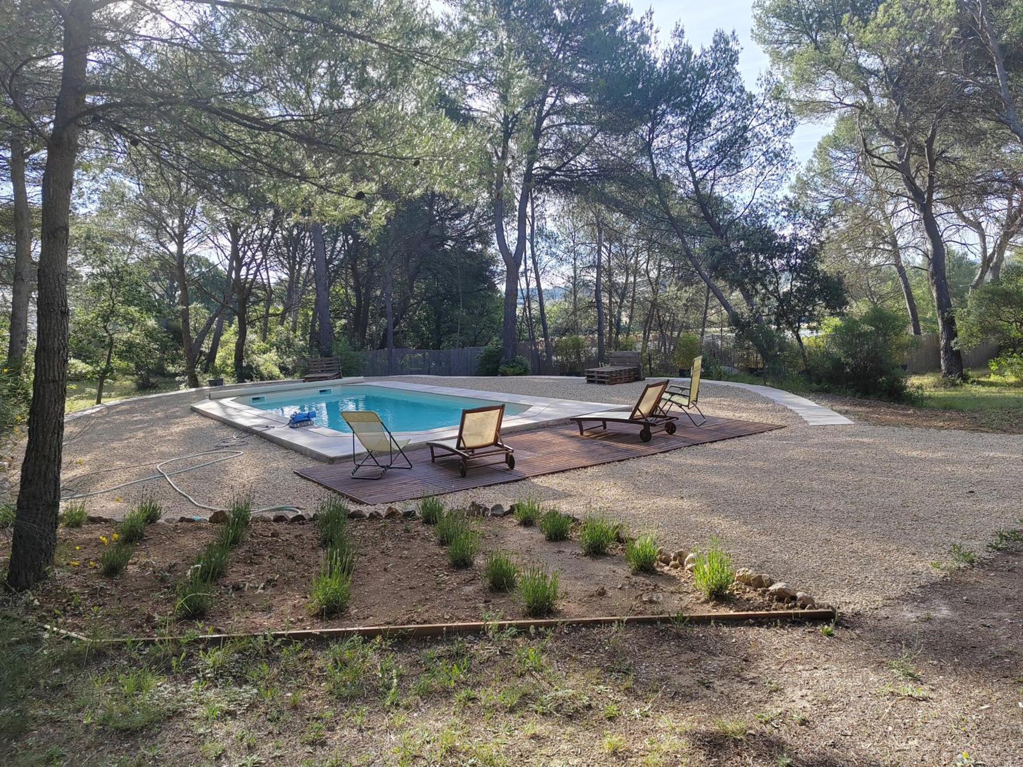 Le Clos Zinou Lambesc Esterno foto