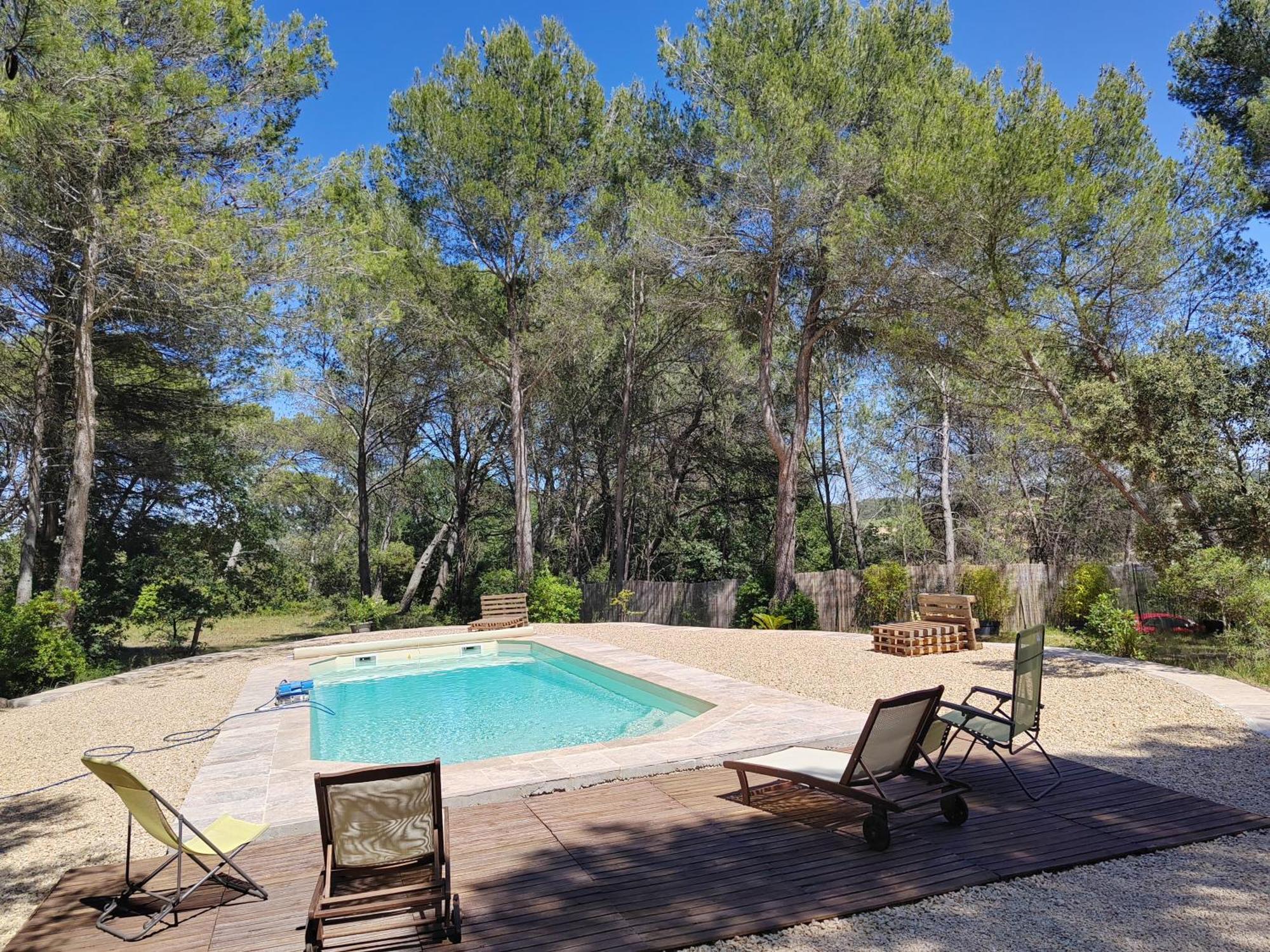 Le Clos Zinou Lambesc Esterno foto